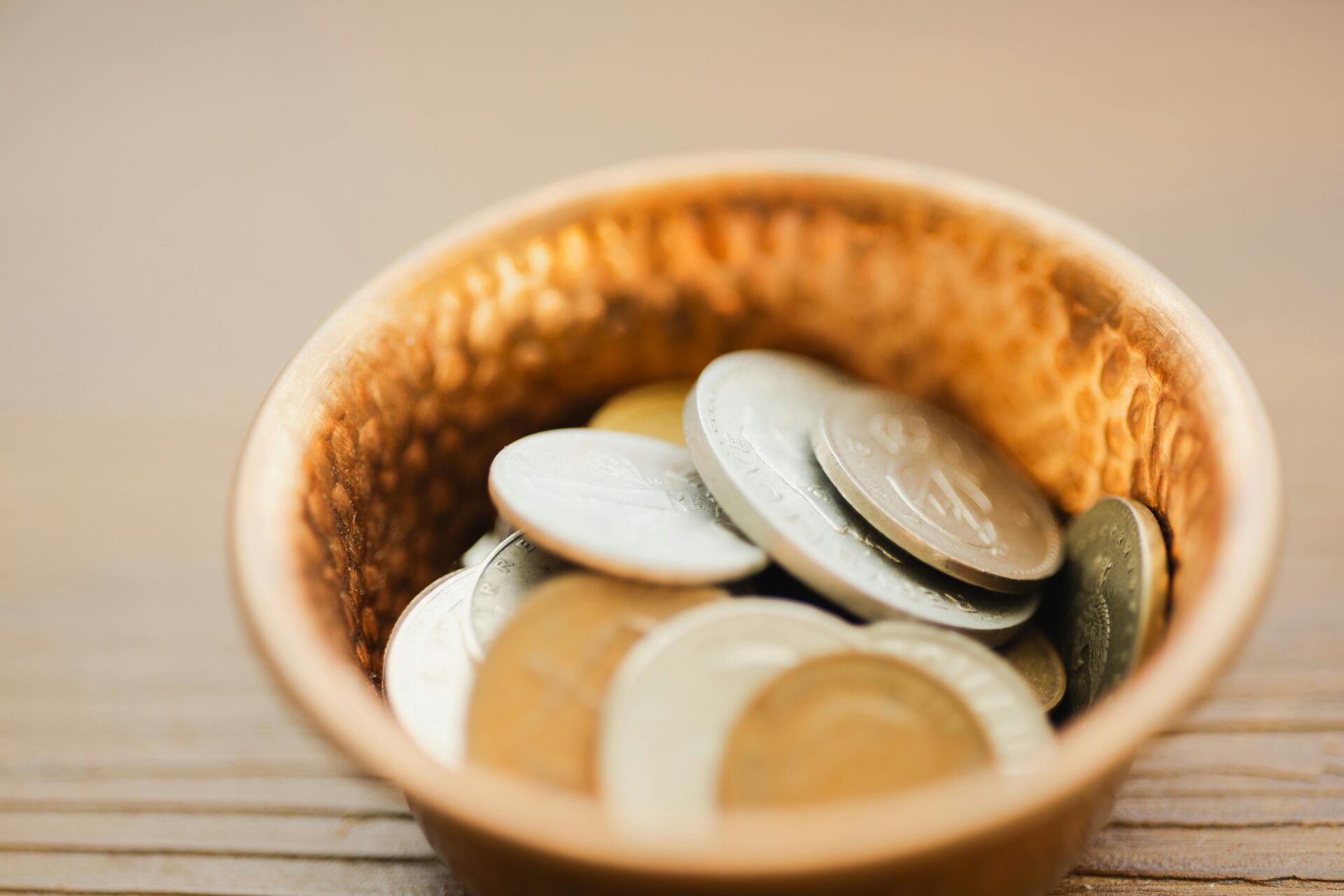 Zdjęcie do artykułu: Paradoks oszczędzania – kiedy zbyt dużo oznacza problem